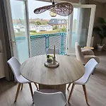 Bon Diaz At Sea Apartment